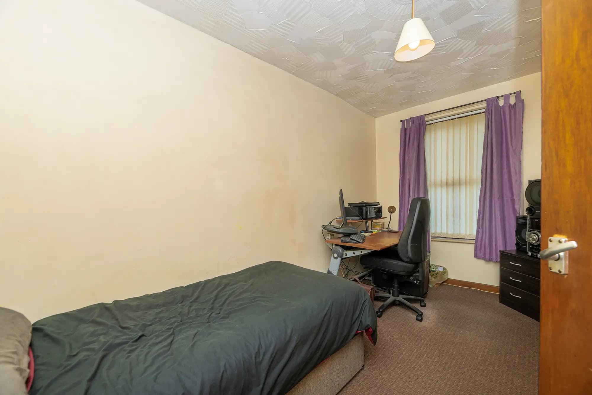 property photo 19 of 29