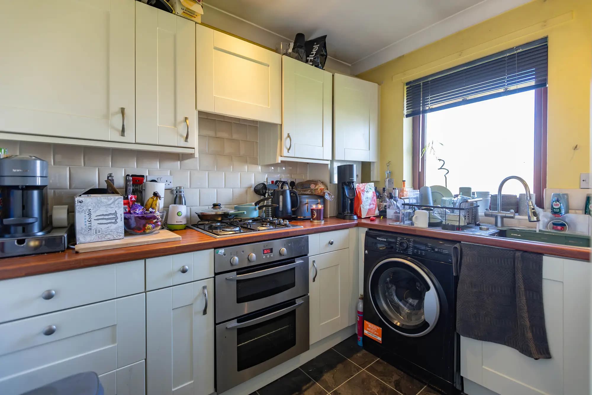 property photo 8 of 26