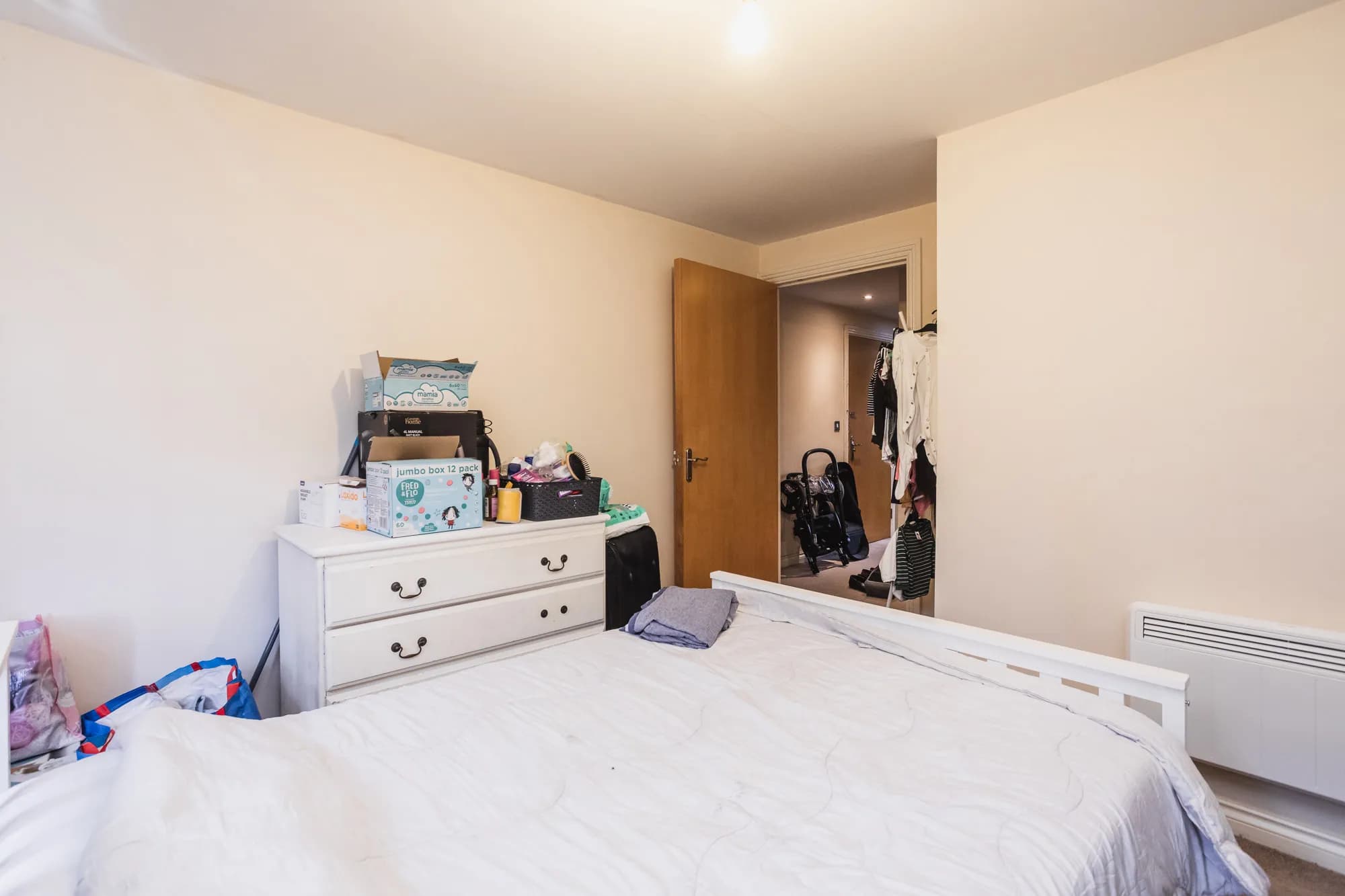 property photo 10 of 17