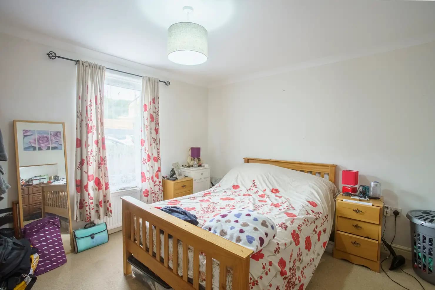 property photo 8 of 16