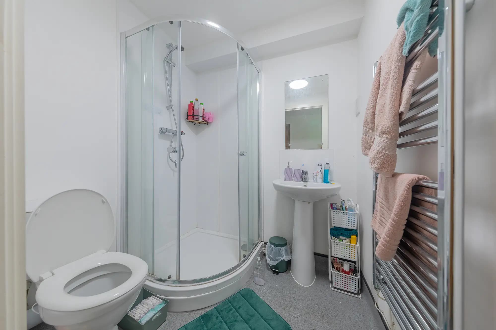 property photo 13 of 43