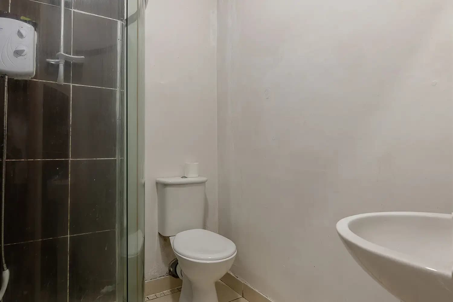 property photo 44 of 118
