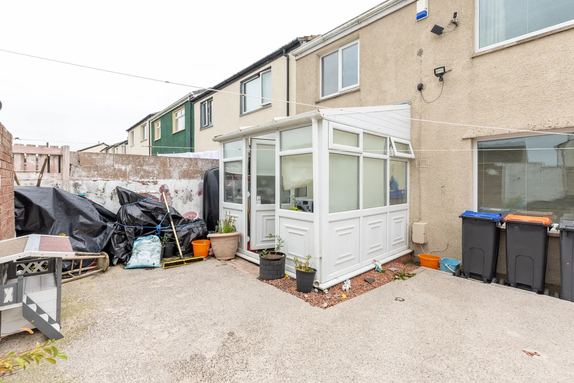 property photo 23 of 28
