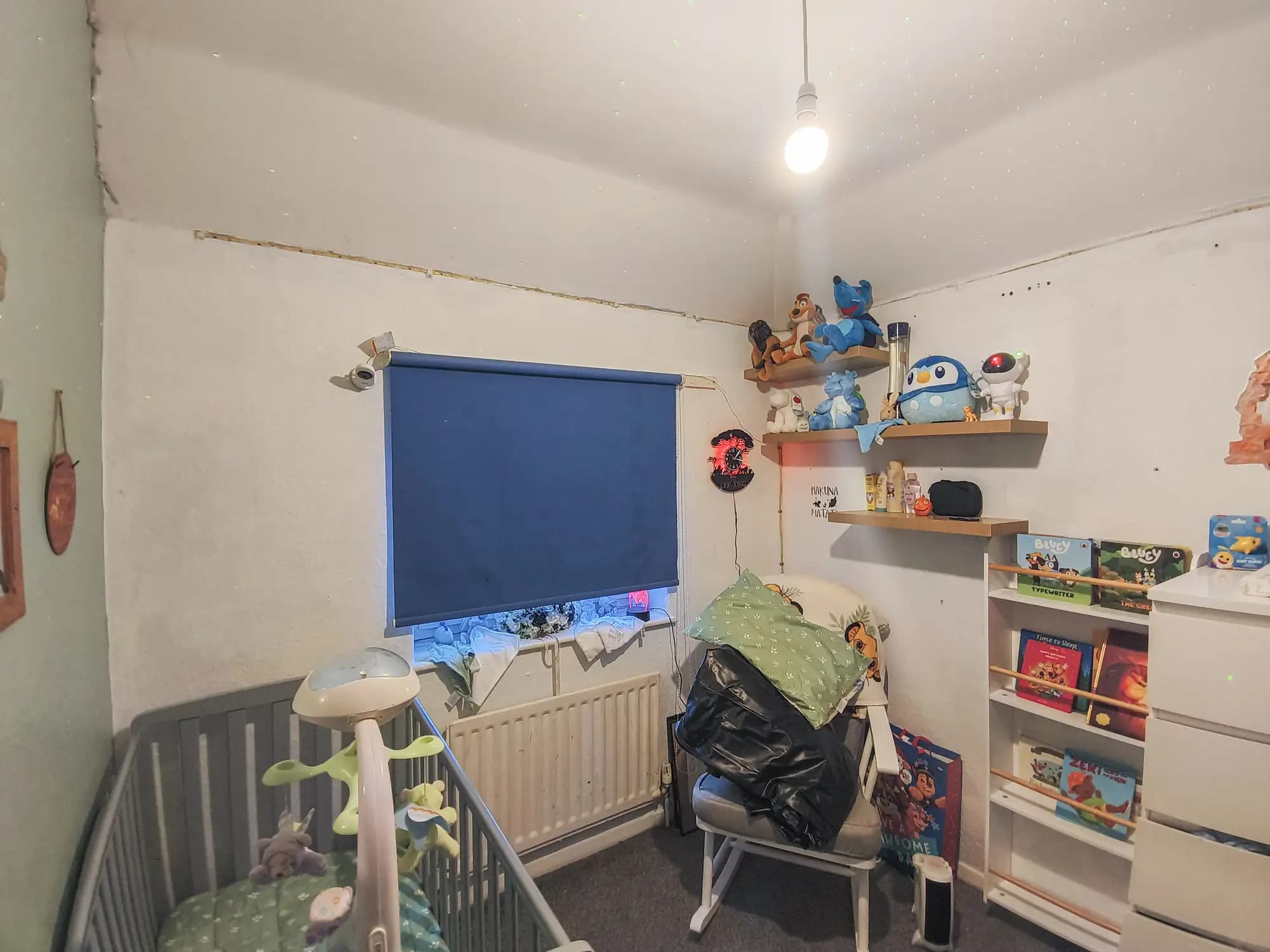 property photo 11 of 18