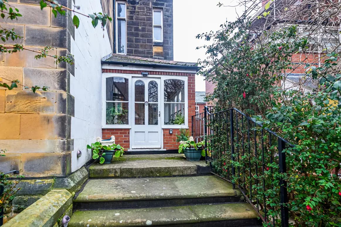 property photo 16 of 16