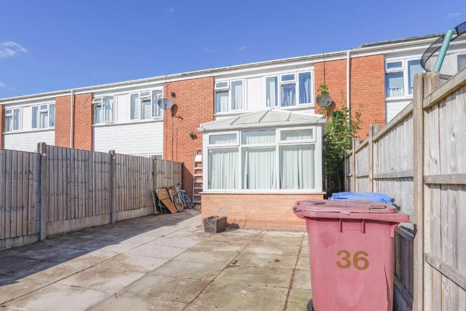 property photo 18 of 19