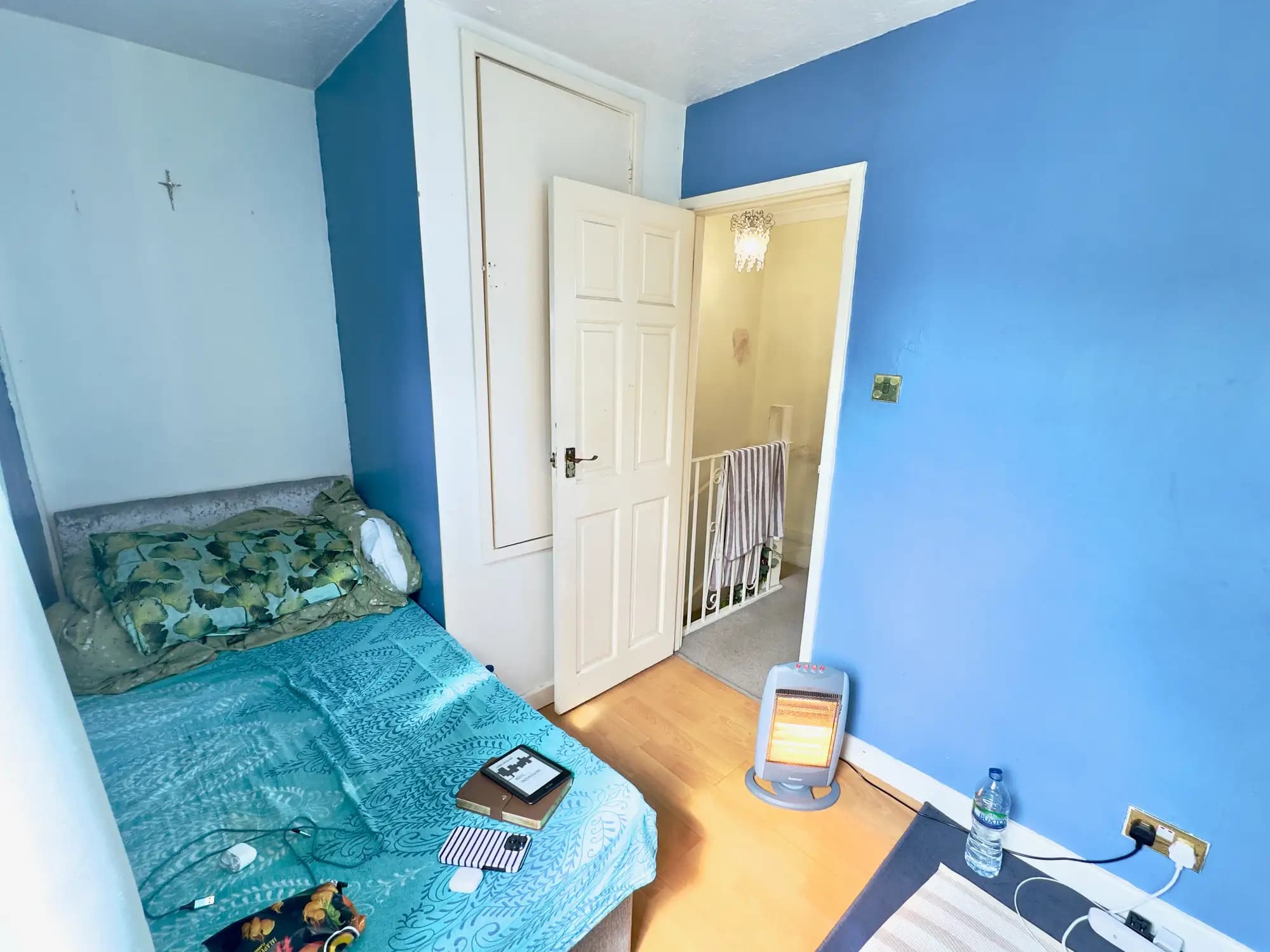 property photo 12 of 16