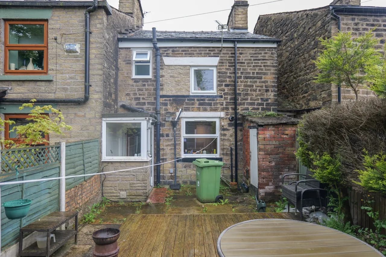 property photo 18 of 19