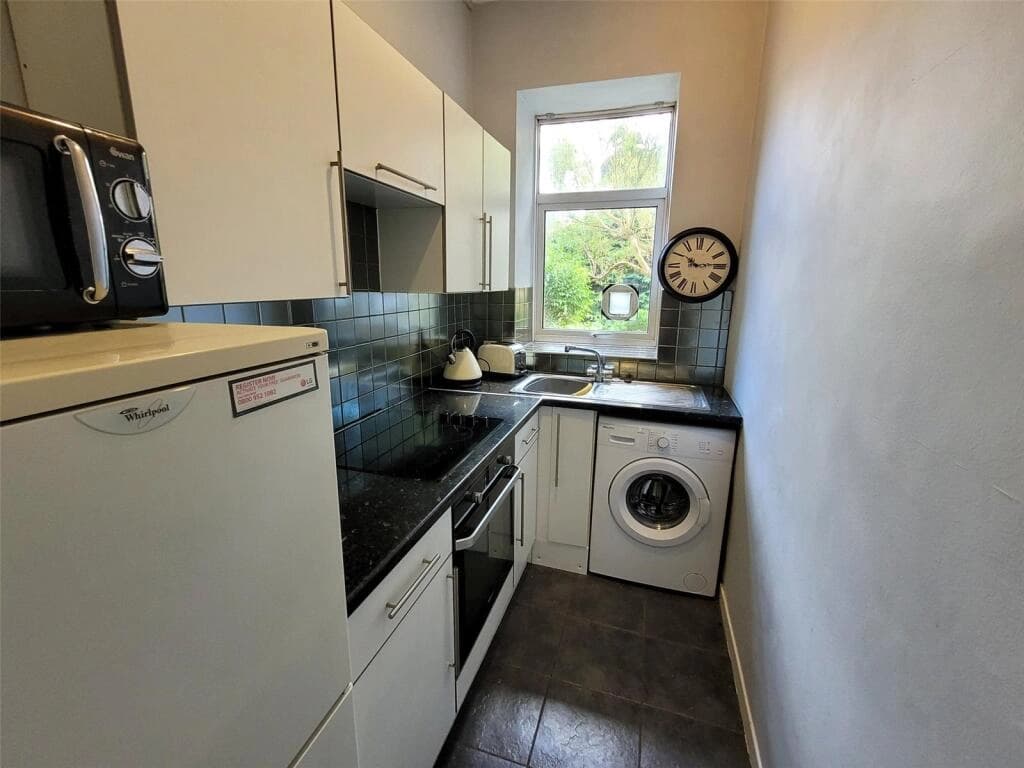 property photo 3 of 26