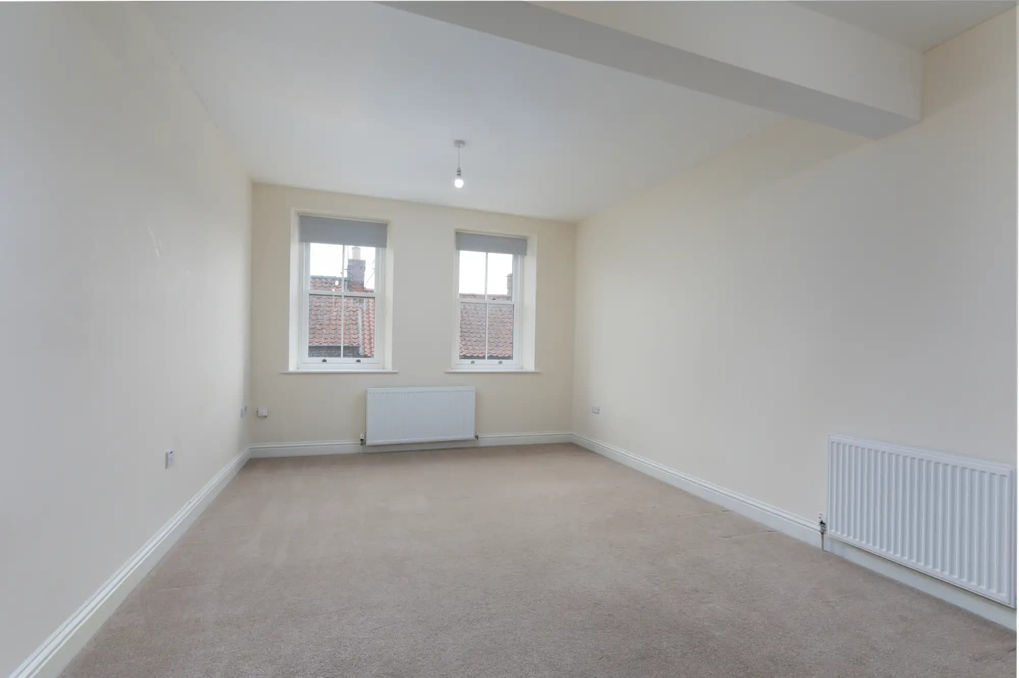 property photo 7 of 20