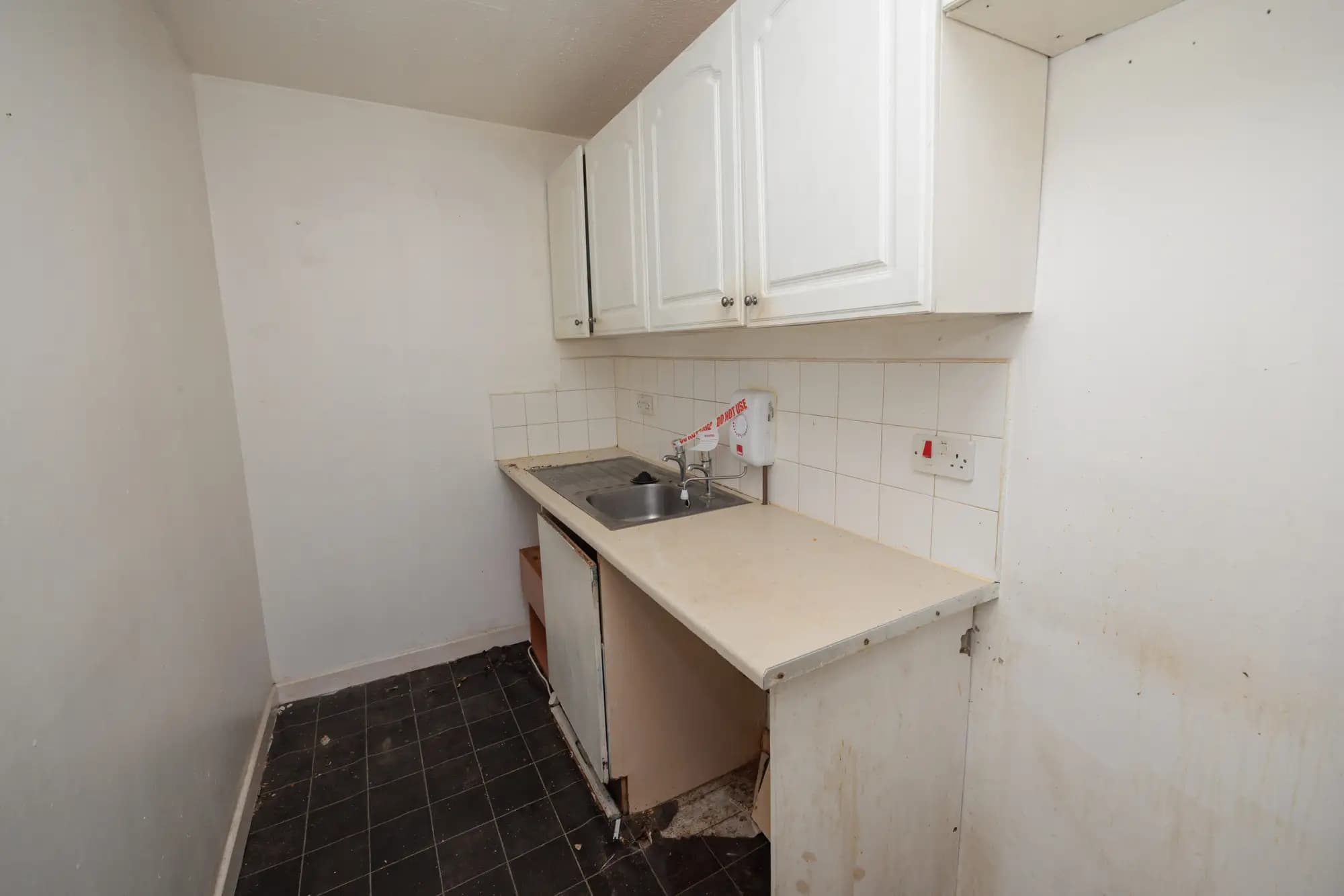 property photo 15 of 50