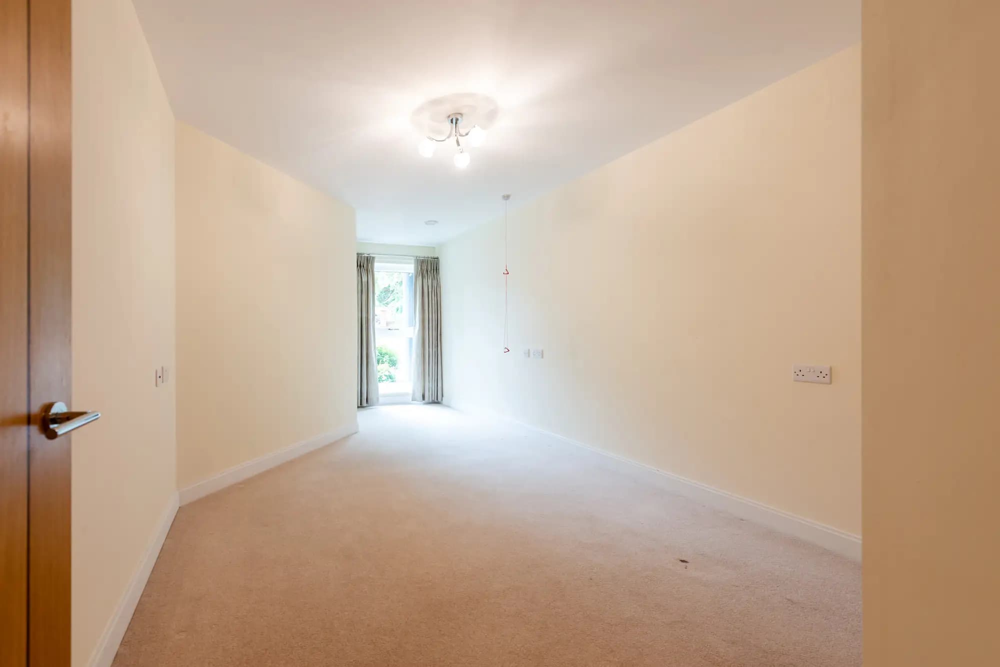 property photo 15 of 42