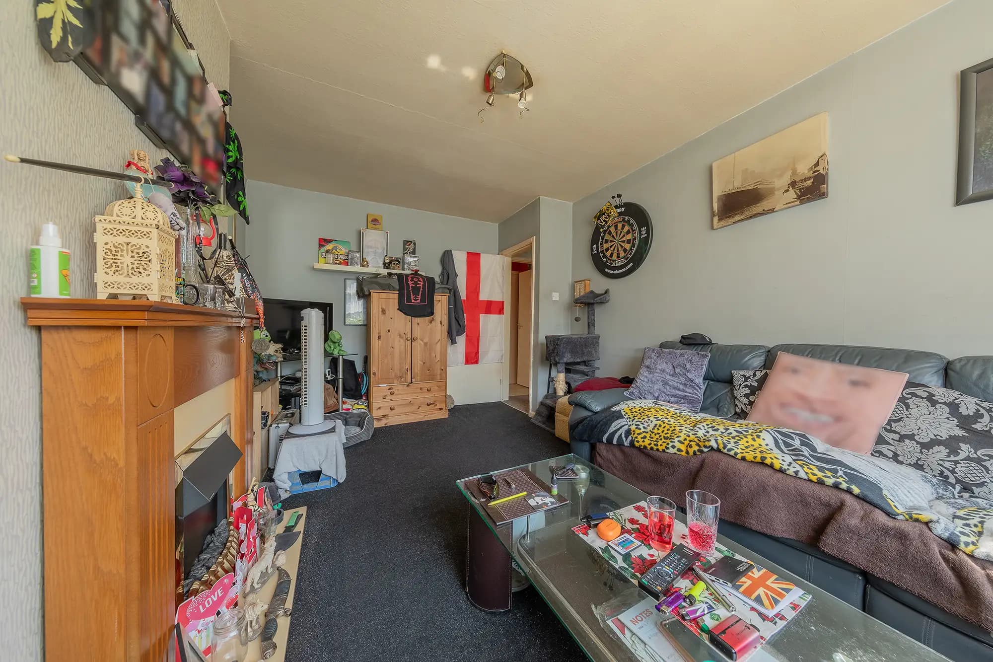 property photo 4 of 19