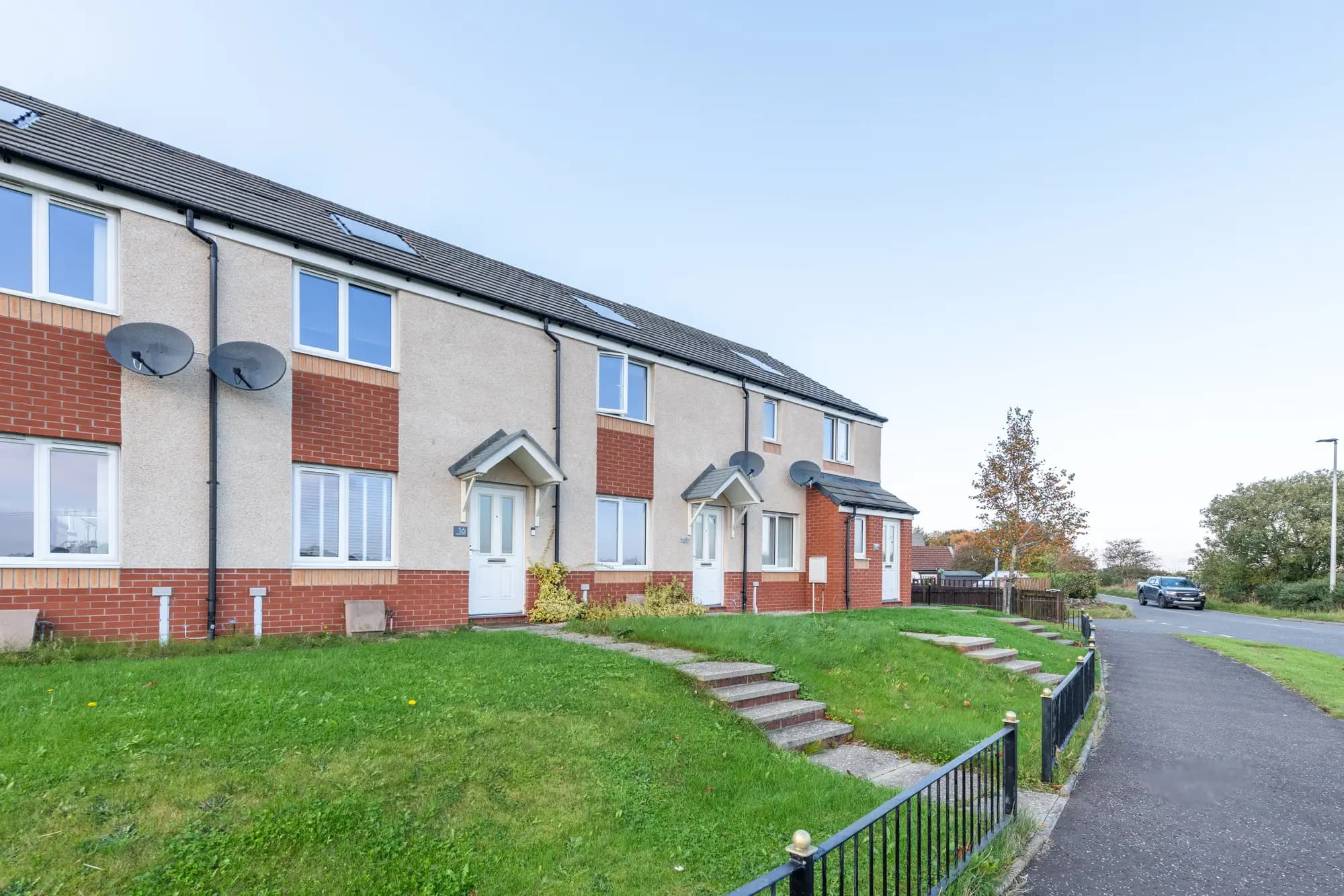 property photo 29 of 37