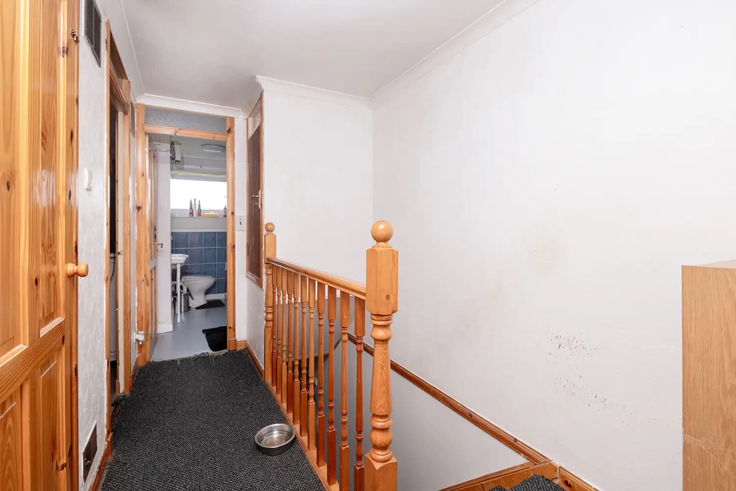 property photo 14 of 17