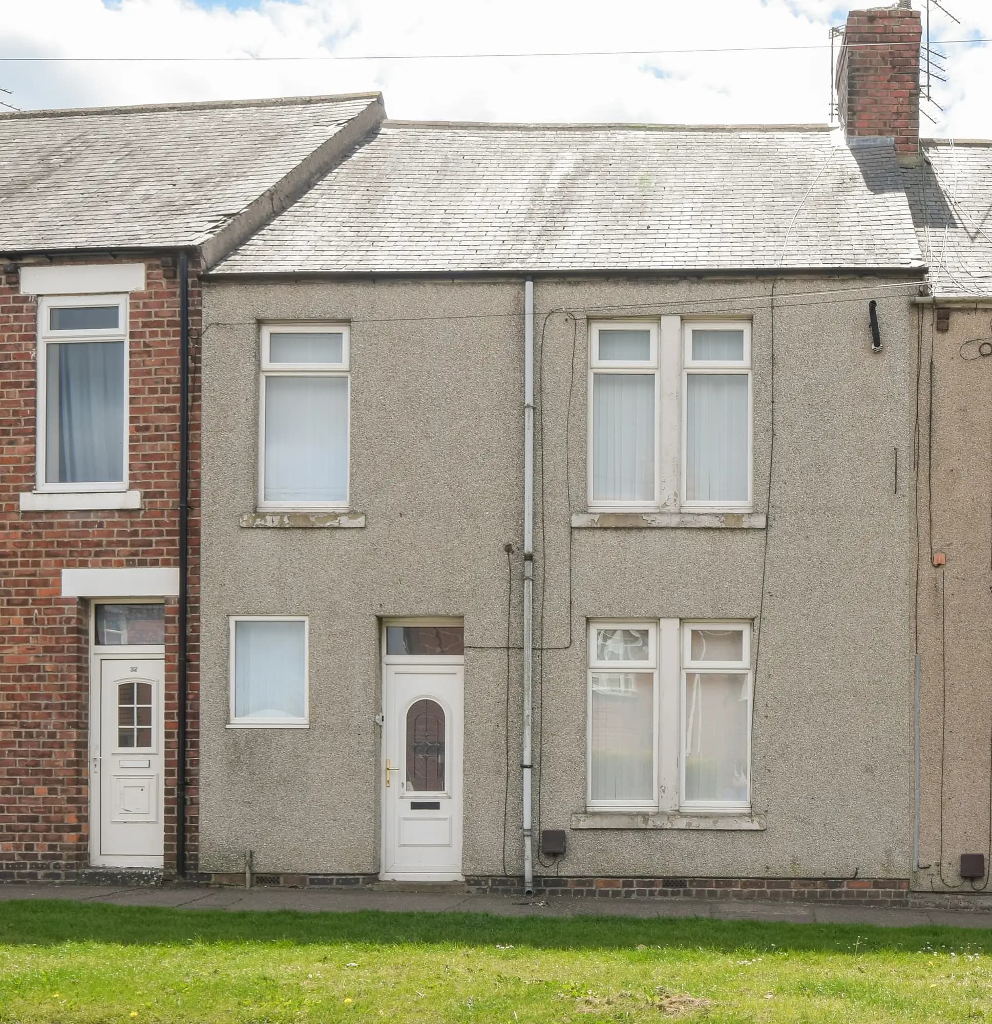 property photo 0 of 22