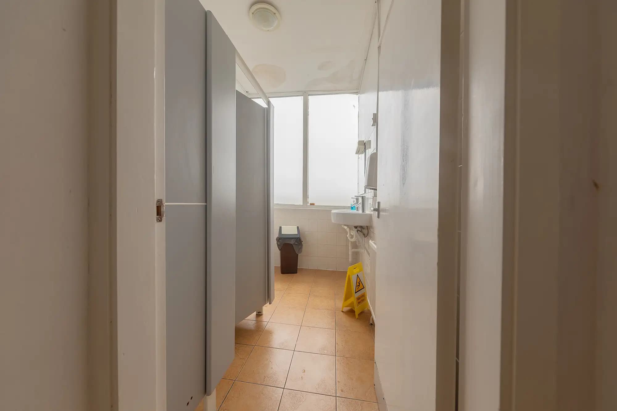 property photo 20 of 59
