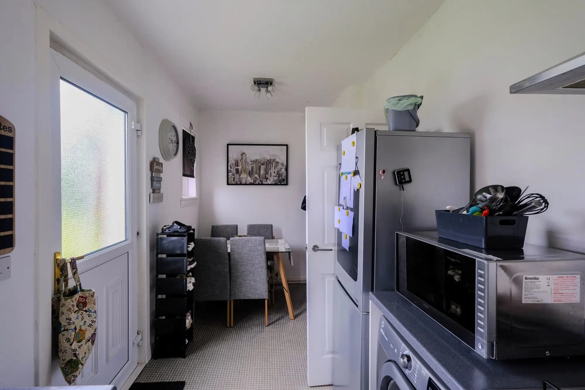 property photo 13 of 34