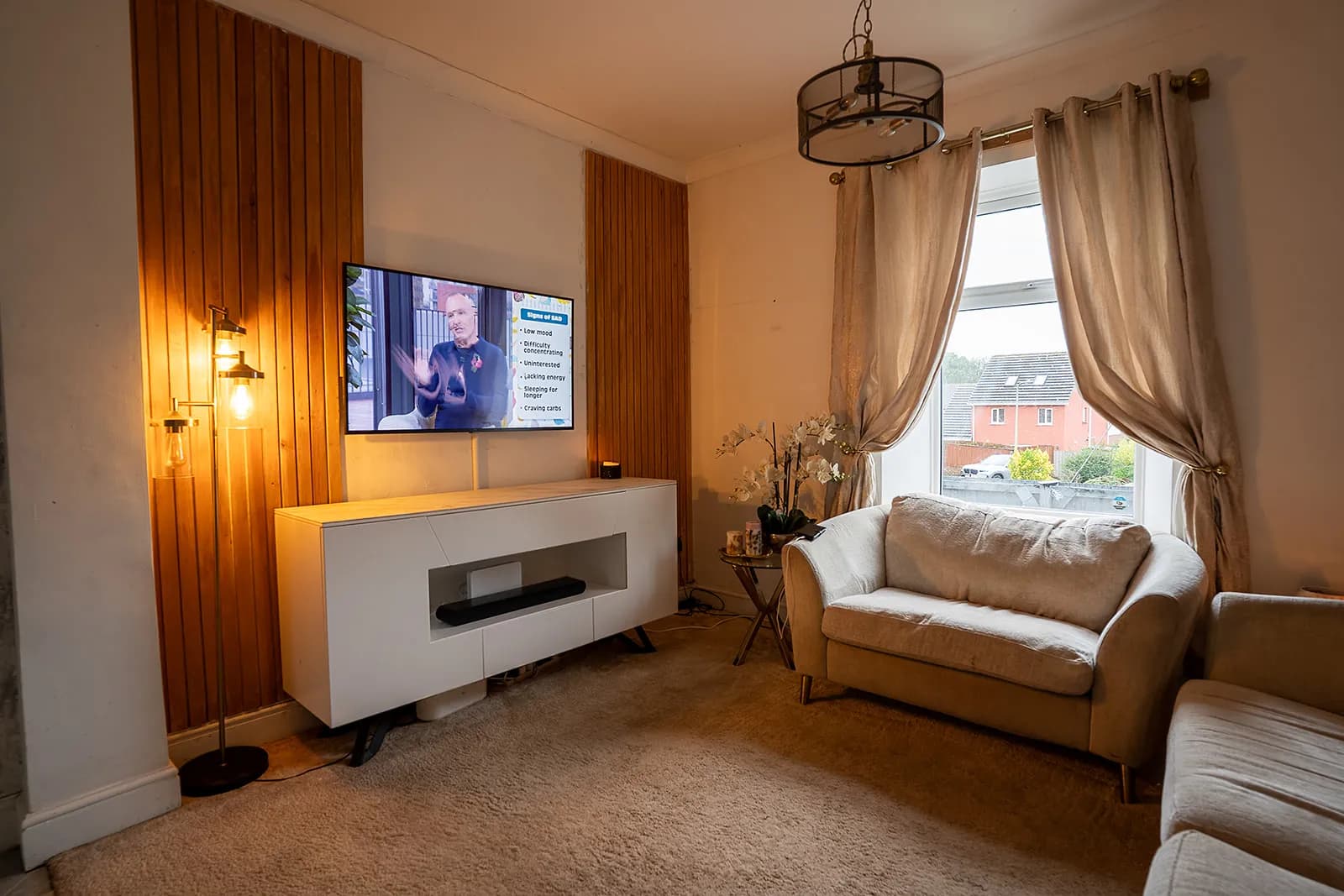 property photo 4 of 26