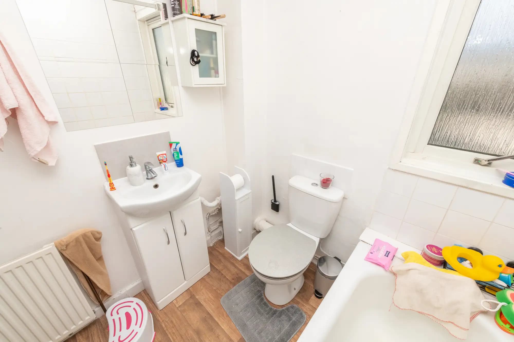 property photo 10 of 30