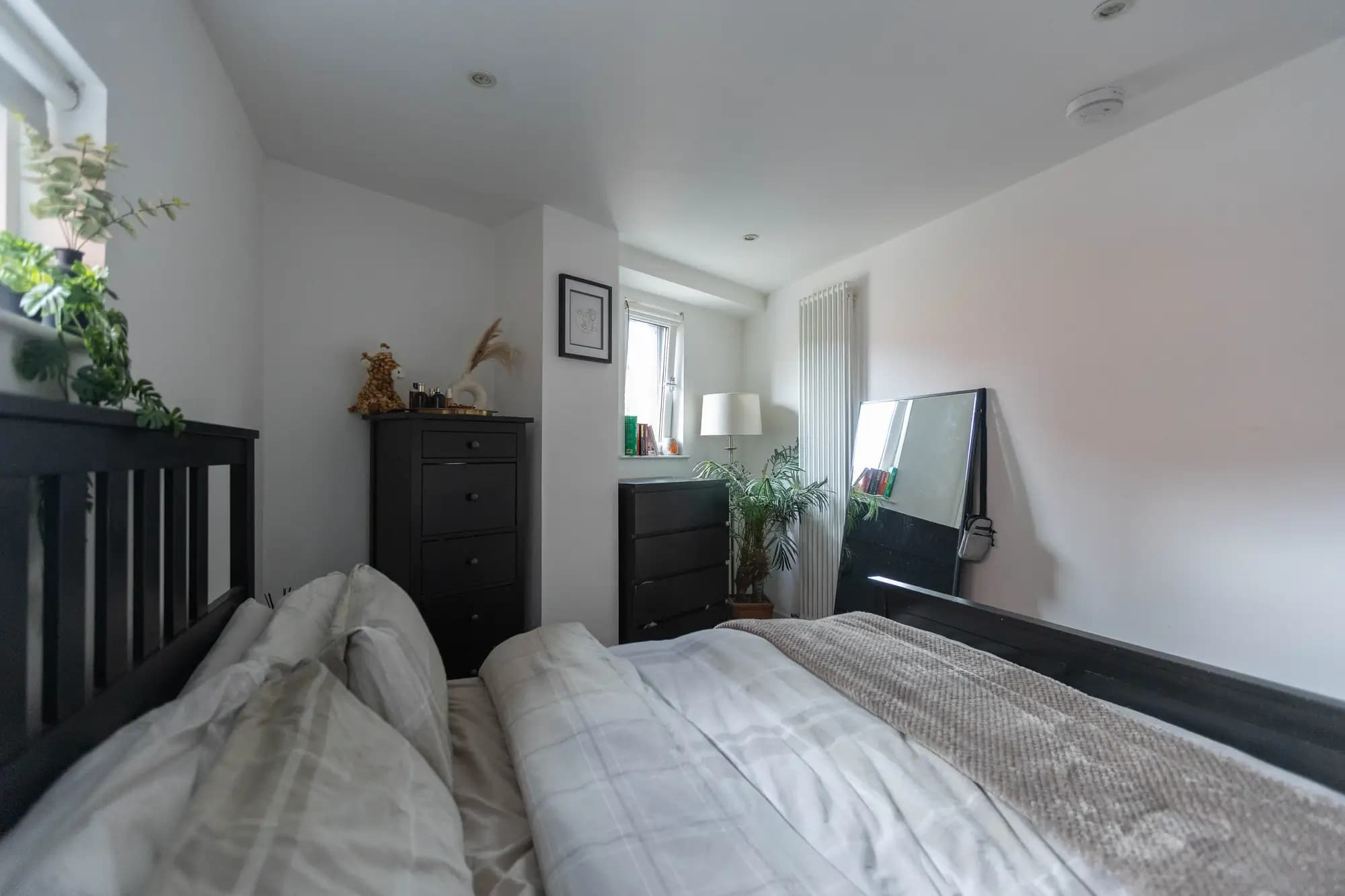 property photo 13 of 18