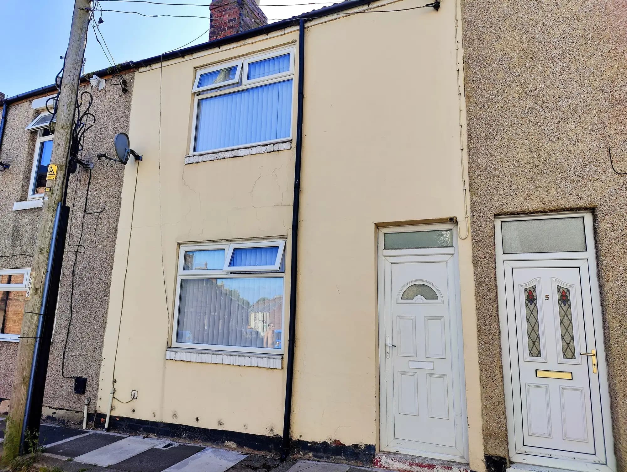 property photo 18 of 21