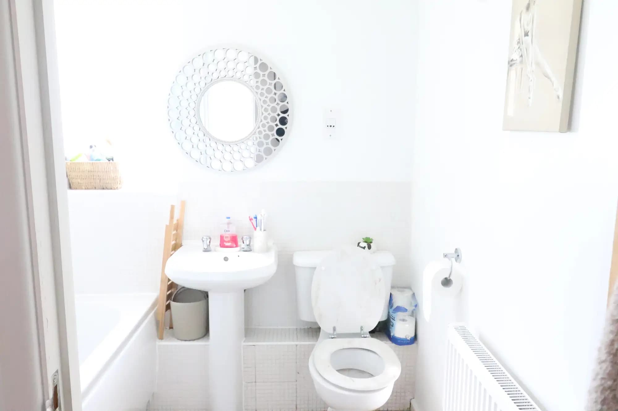 property photo 7 of 11