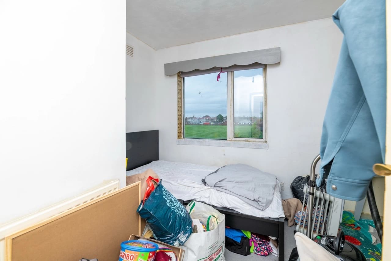 property photo 18 of 22