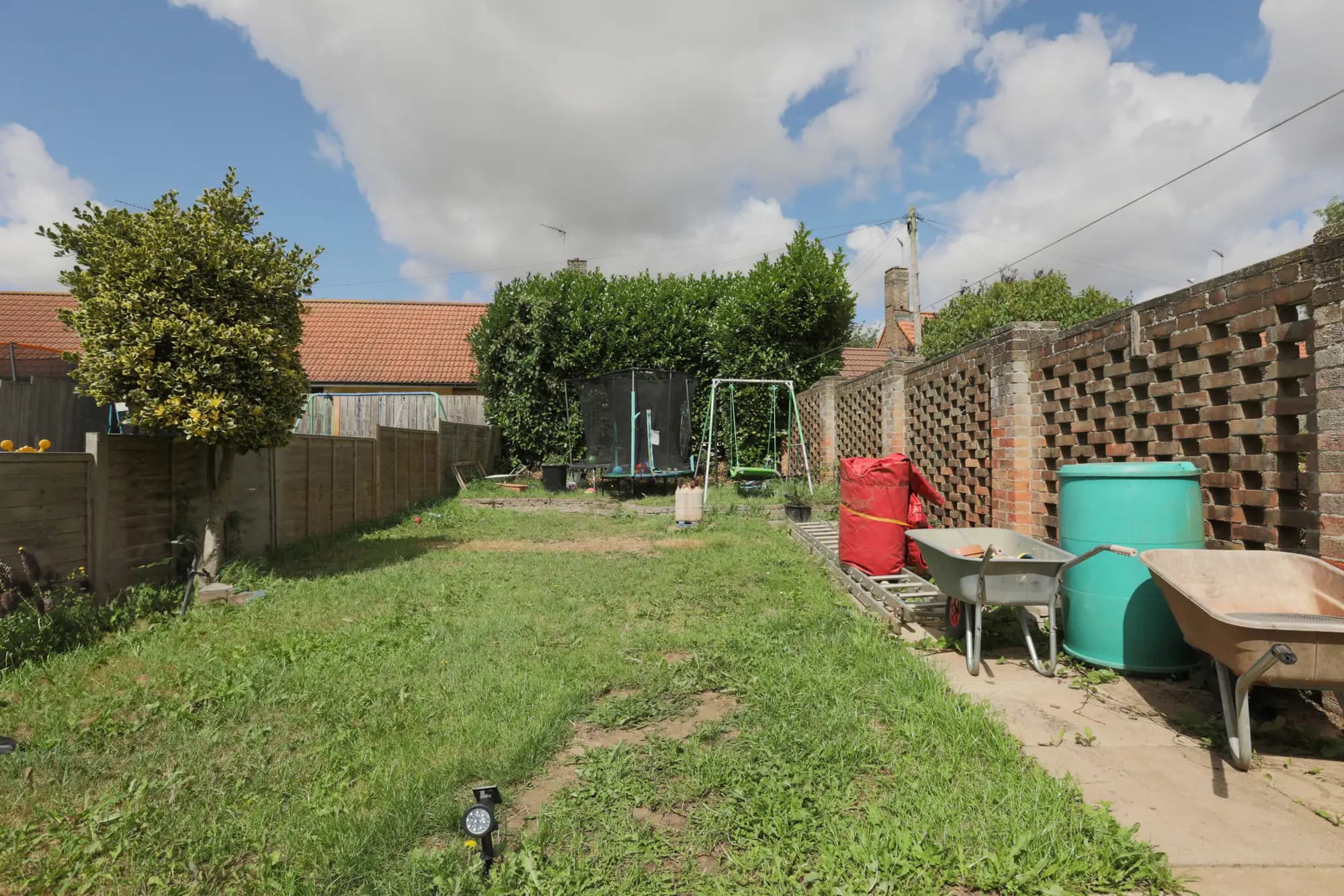 property photo 16 of 20