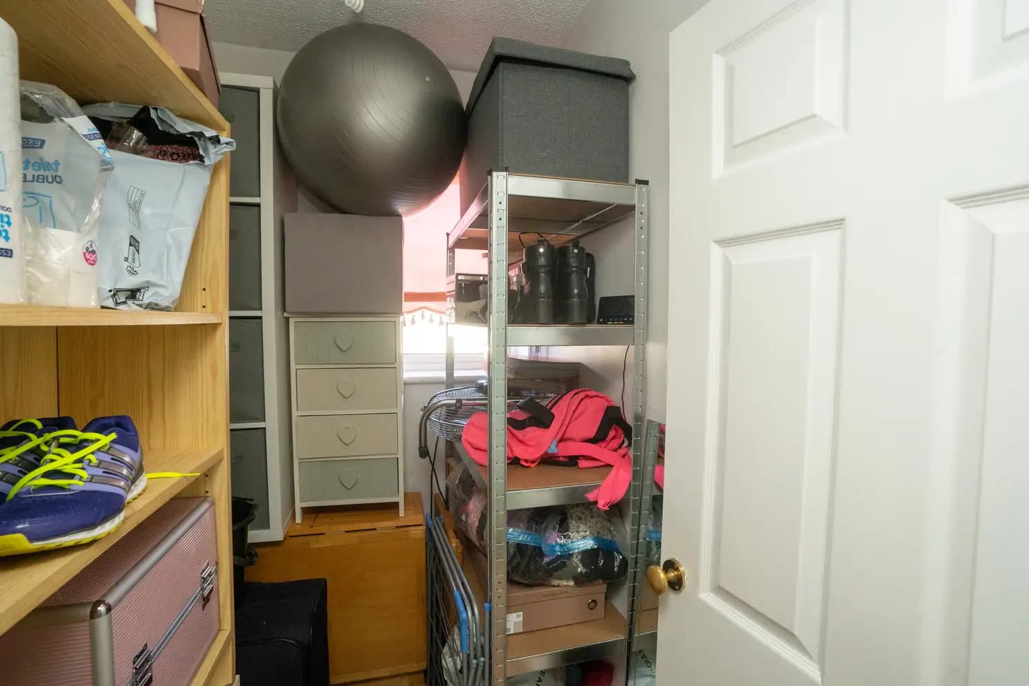 property photo 15 of 19