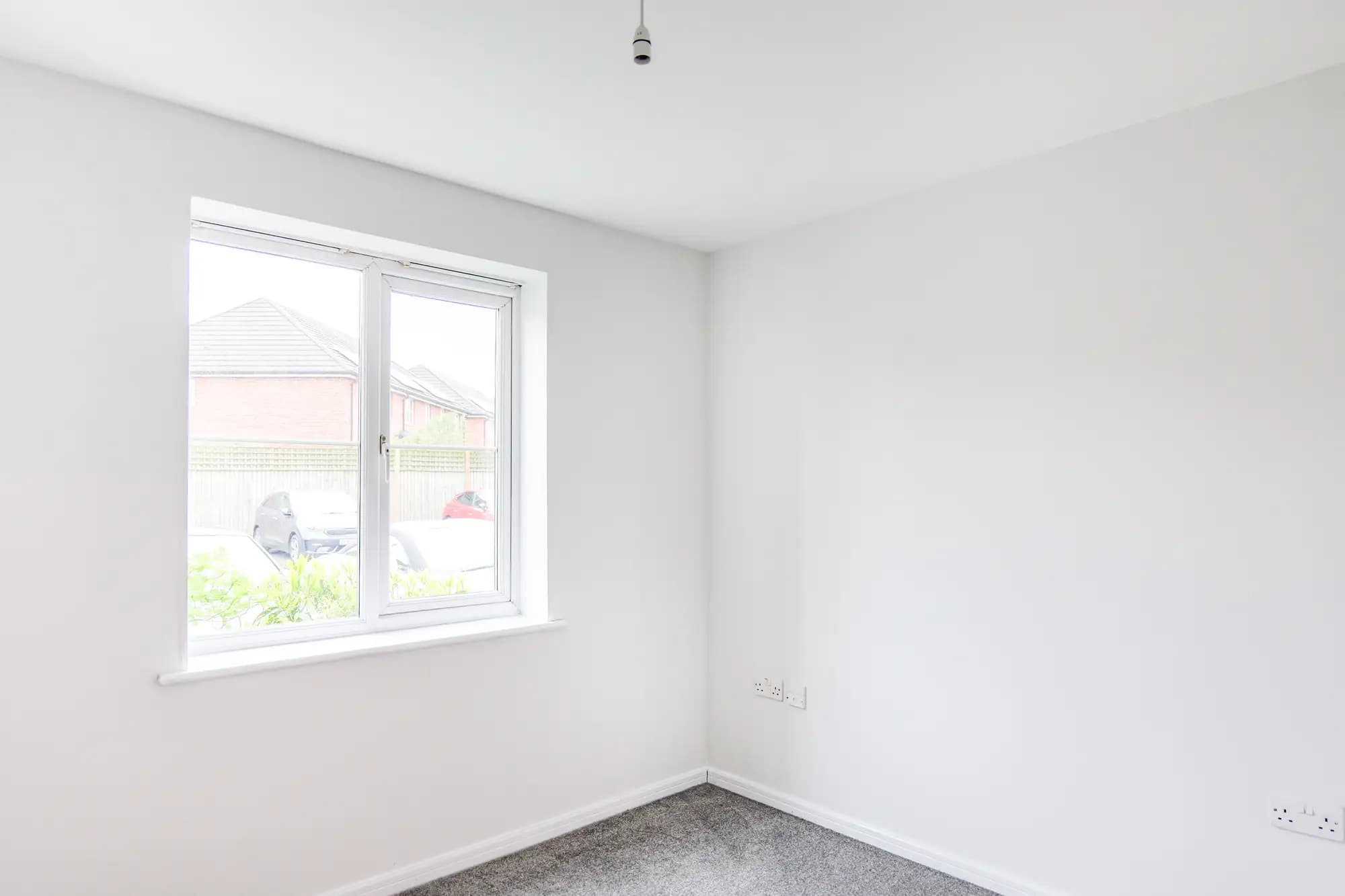 property photo 9 of 24