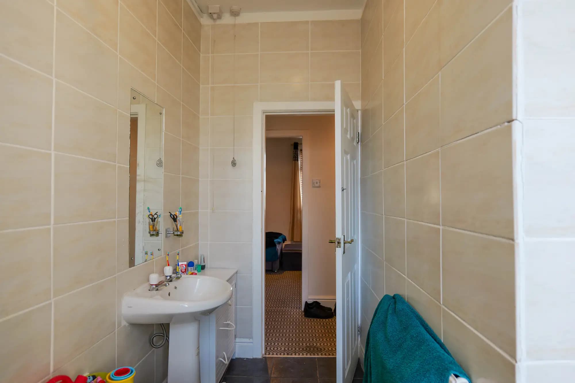 property photo 10 of 20