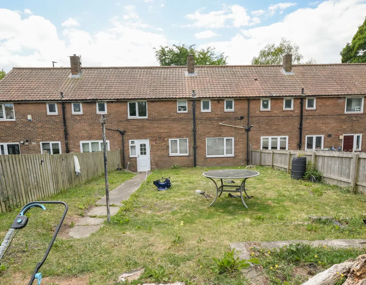 property photo 18 of 21