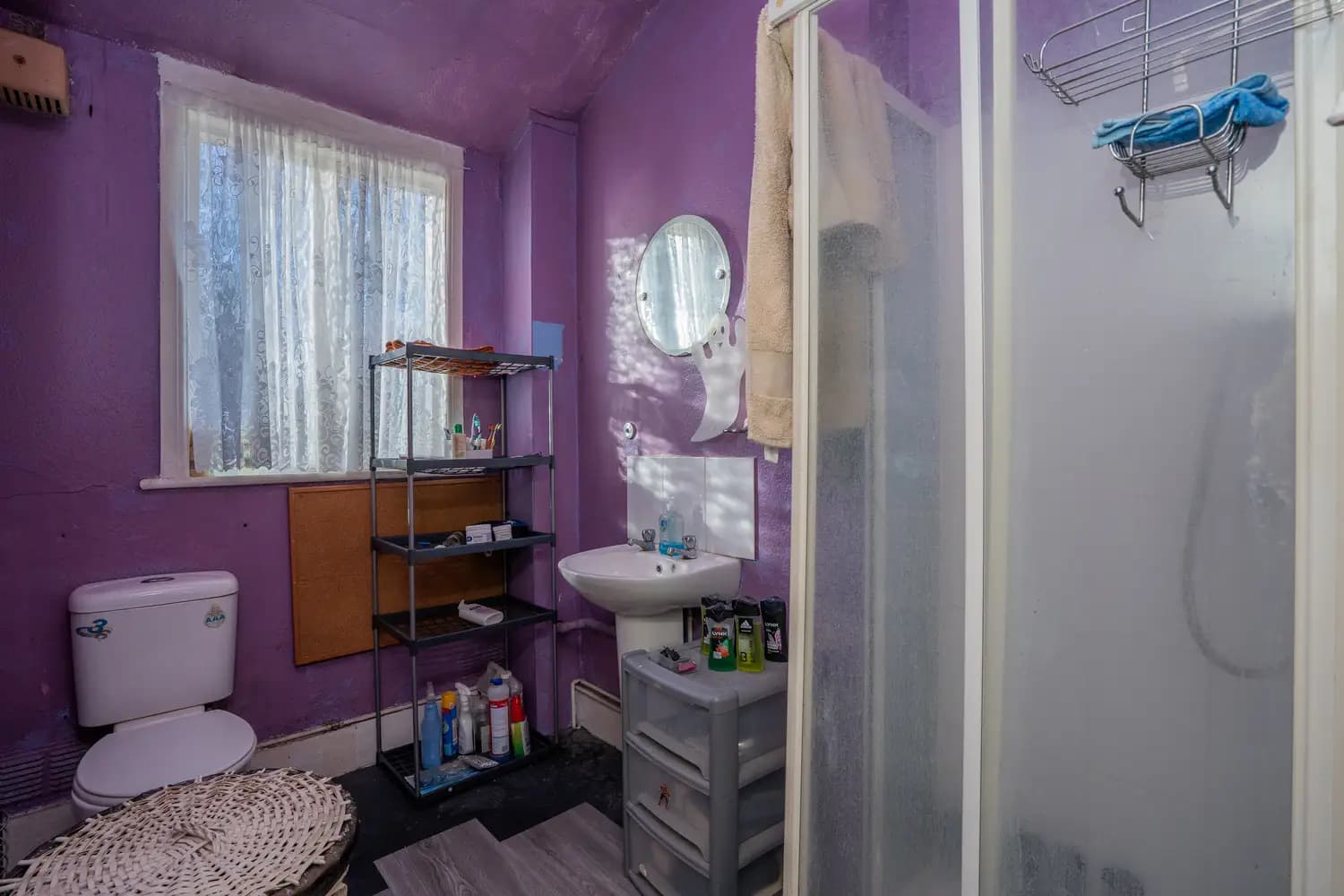 property photo 13 of 18