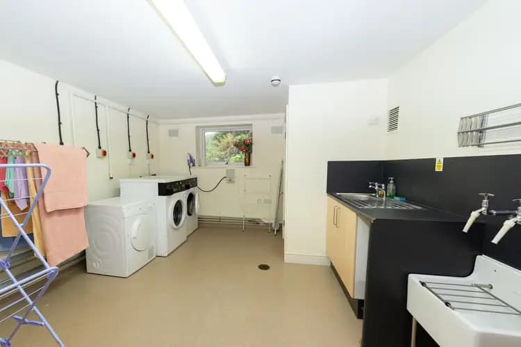 property photo 18 of 22