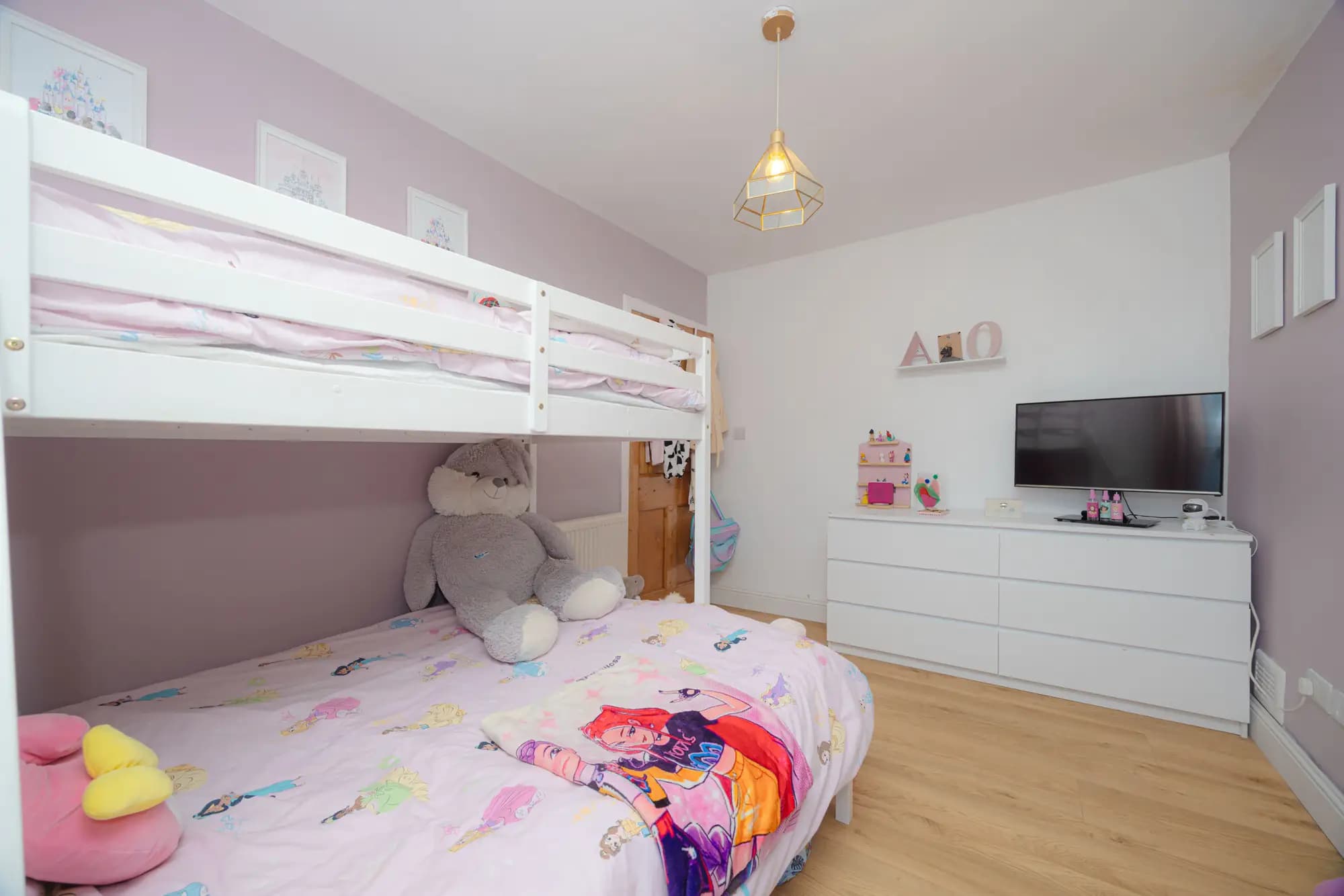 property photo 13 of 22