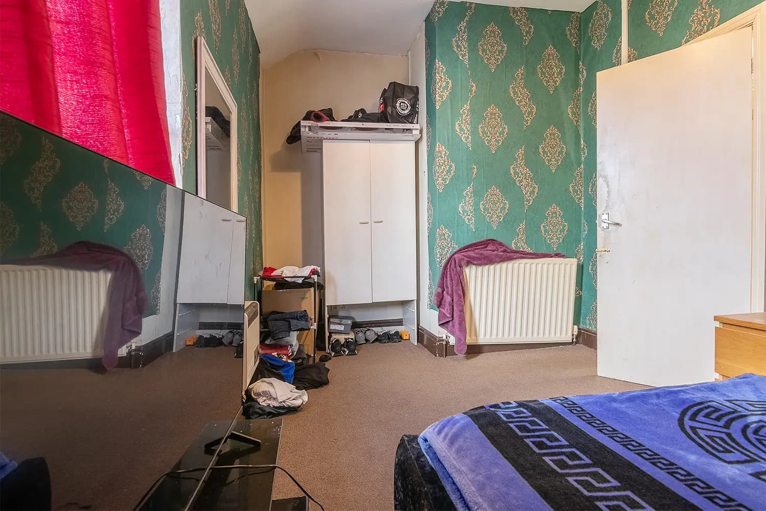 property photo 17 of 24