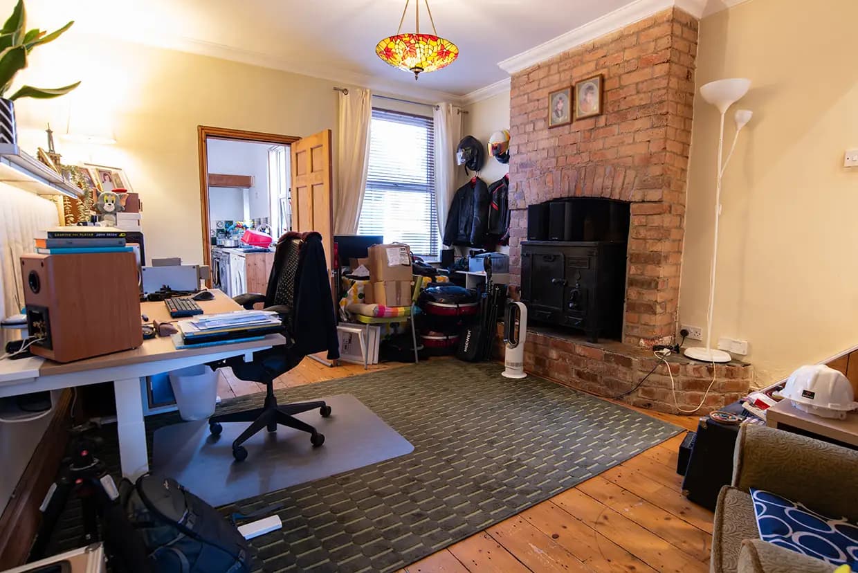 property photo 2 of 21