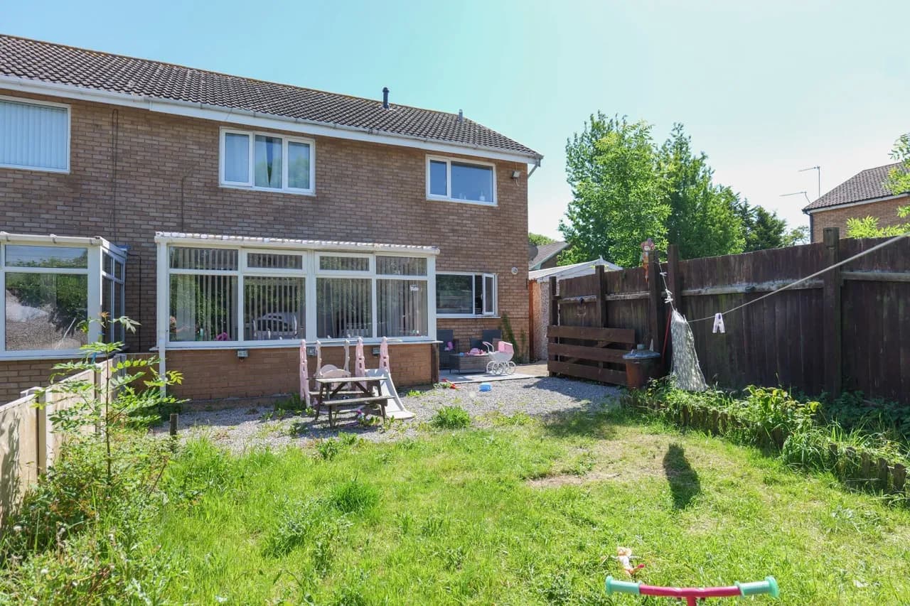 property photo 18 of 18