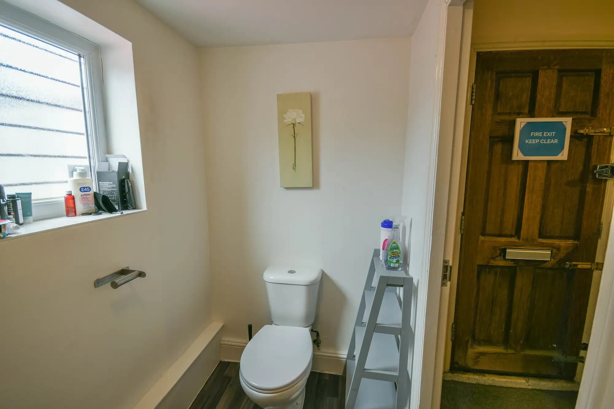 property photo 13 of 29