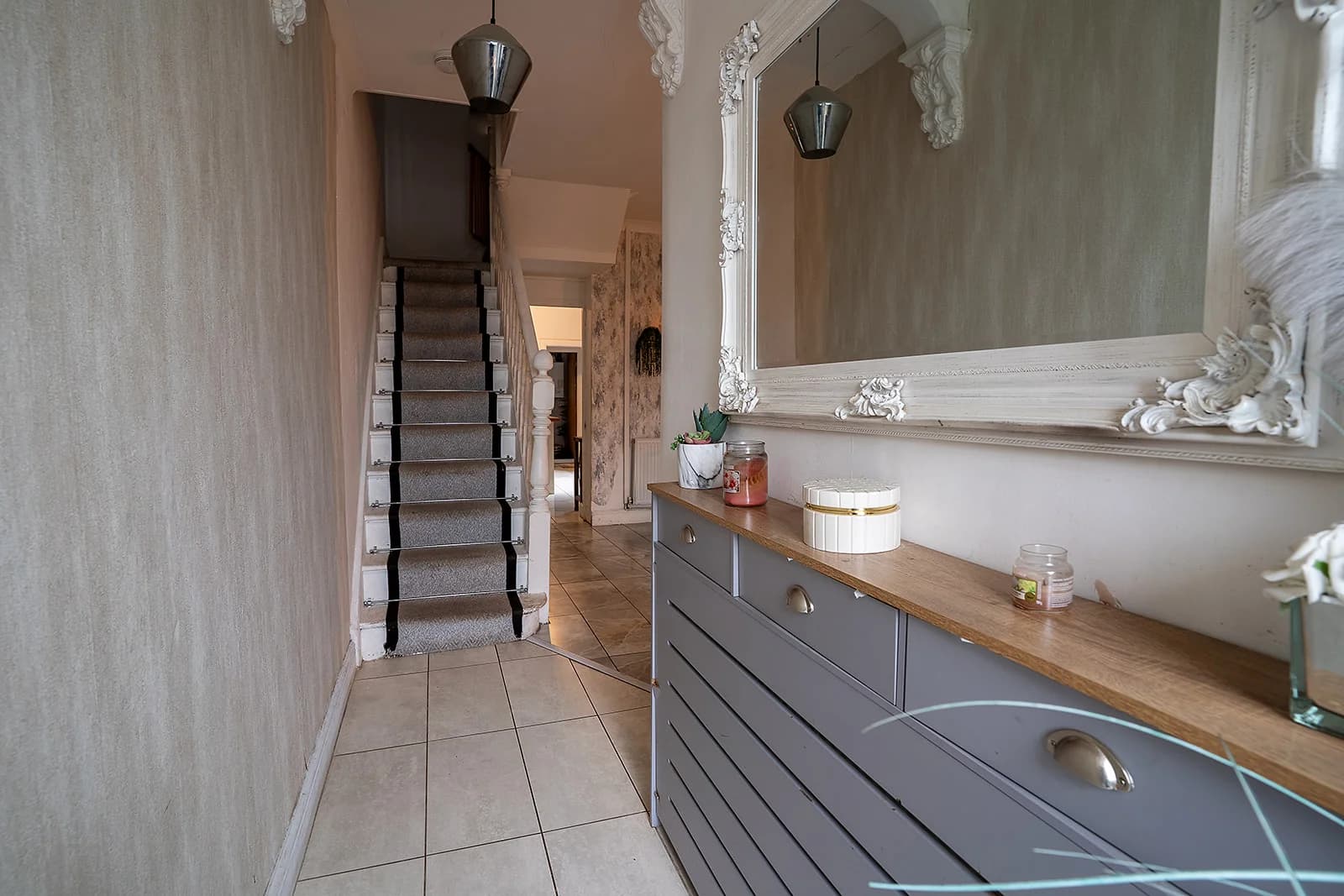 property photo 20 of 26