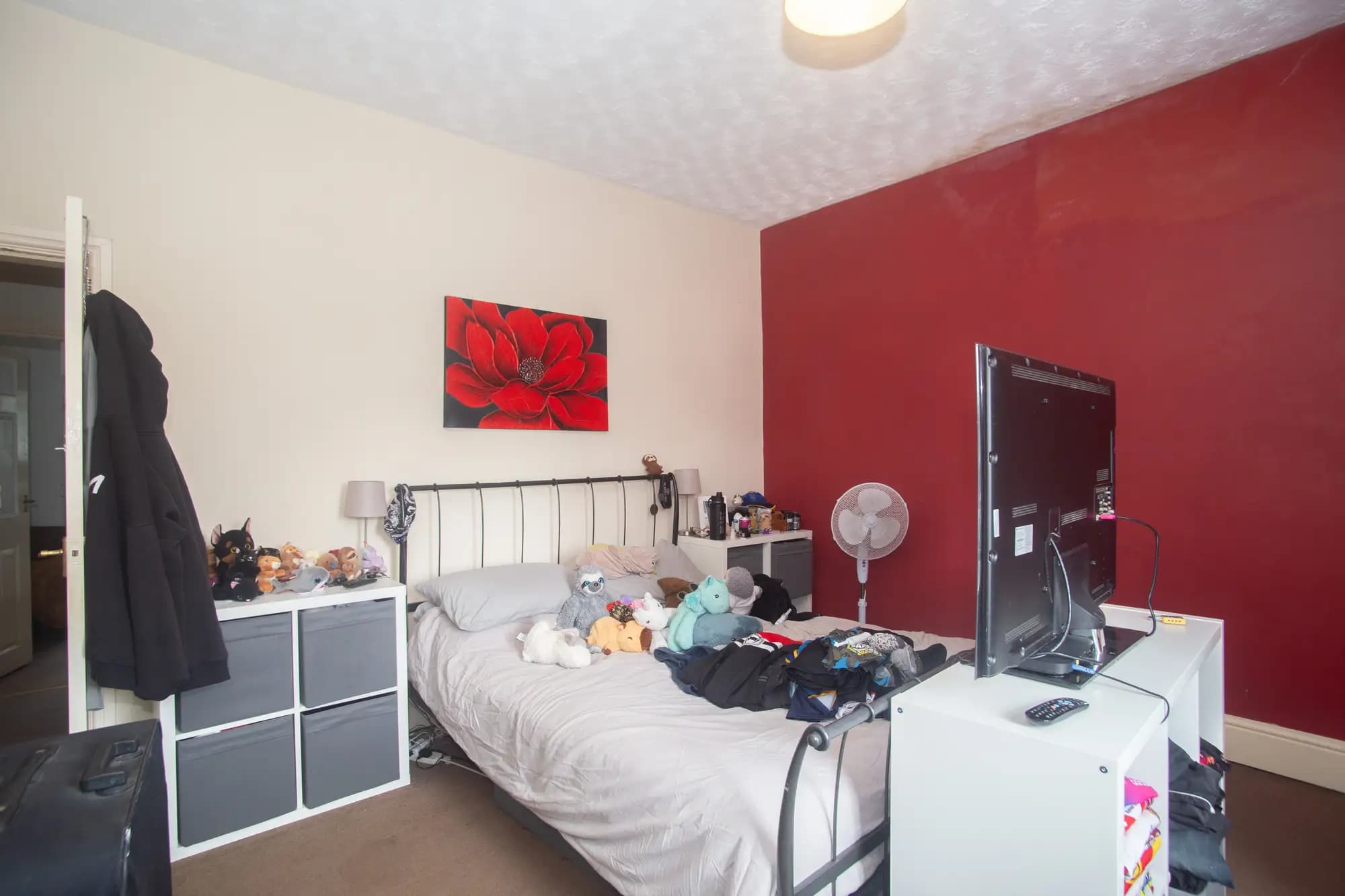 property photo 12 of 20