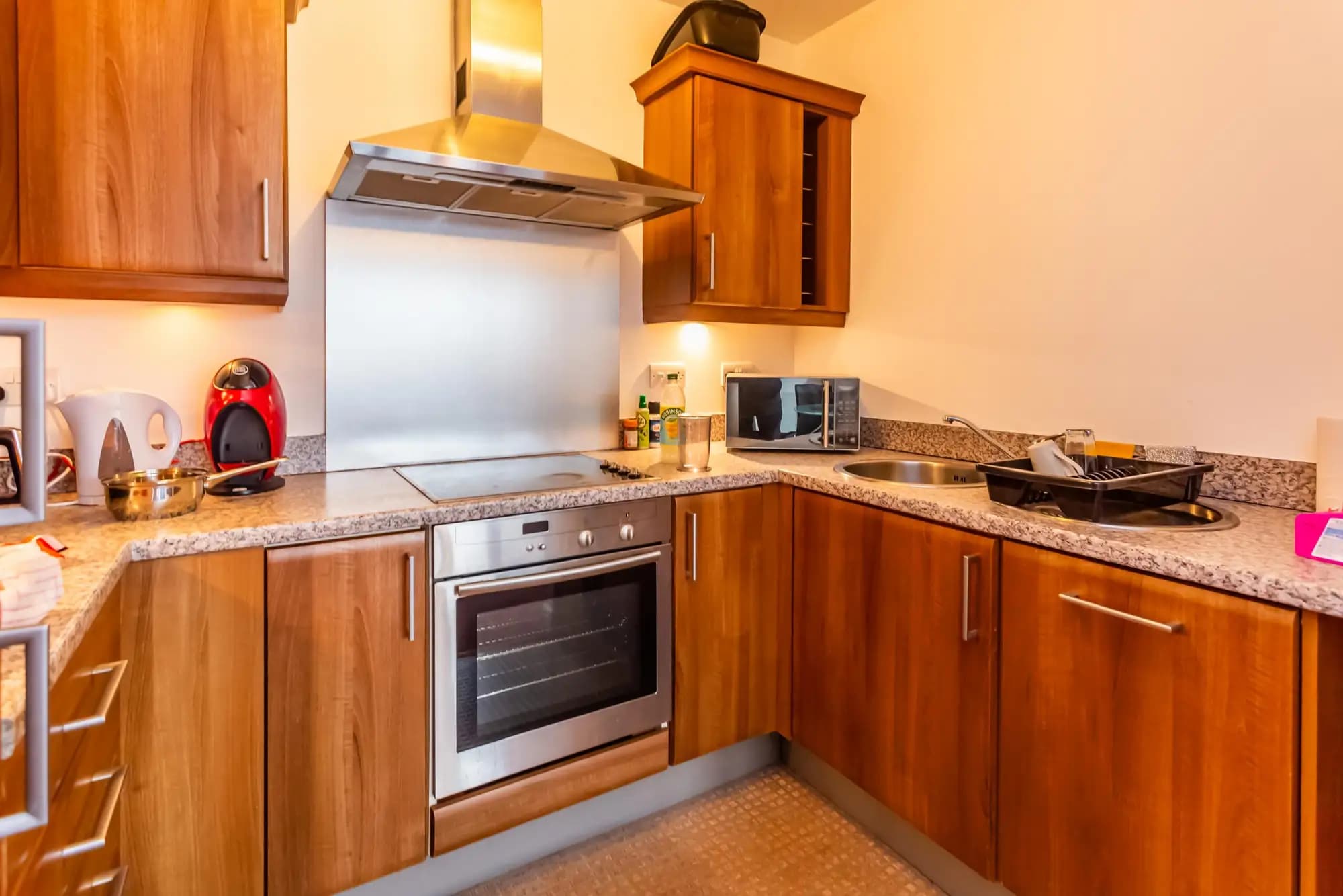 property photo 5 of 16