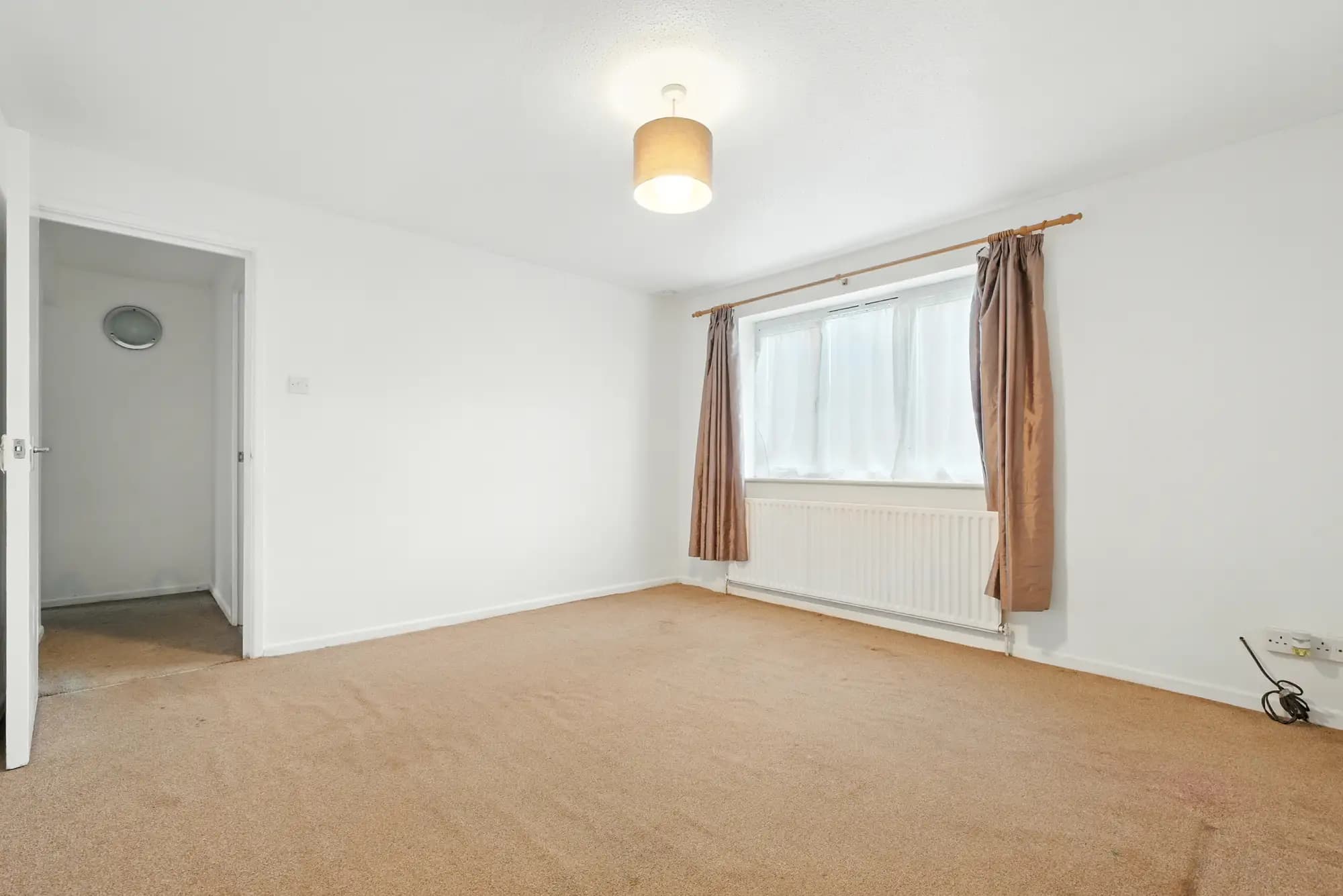 property photo 13 of 19