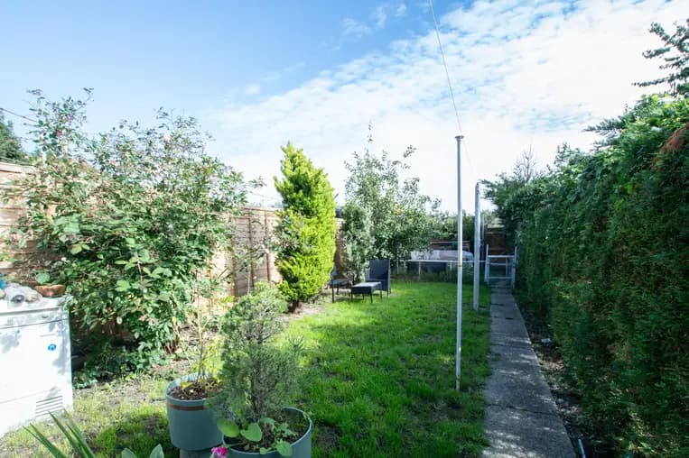 property photo 15 of 16