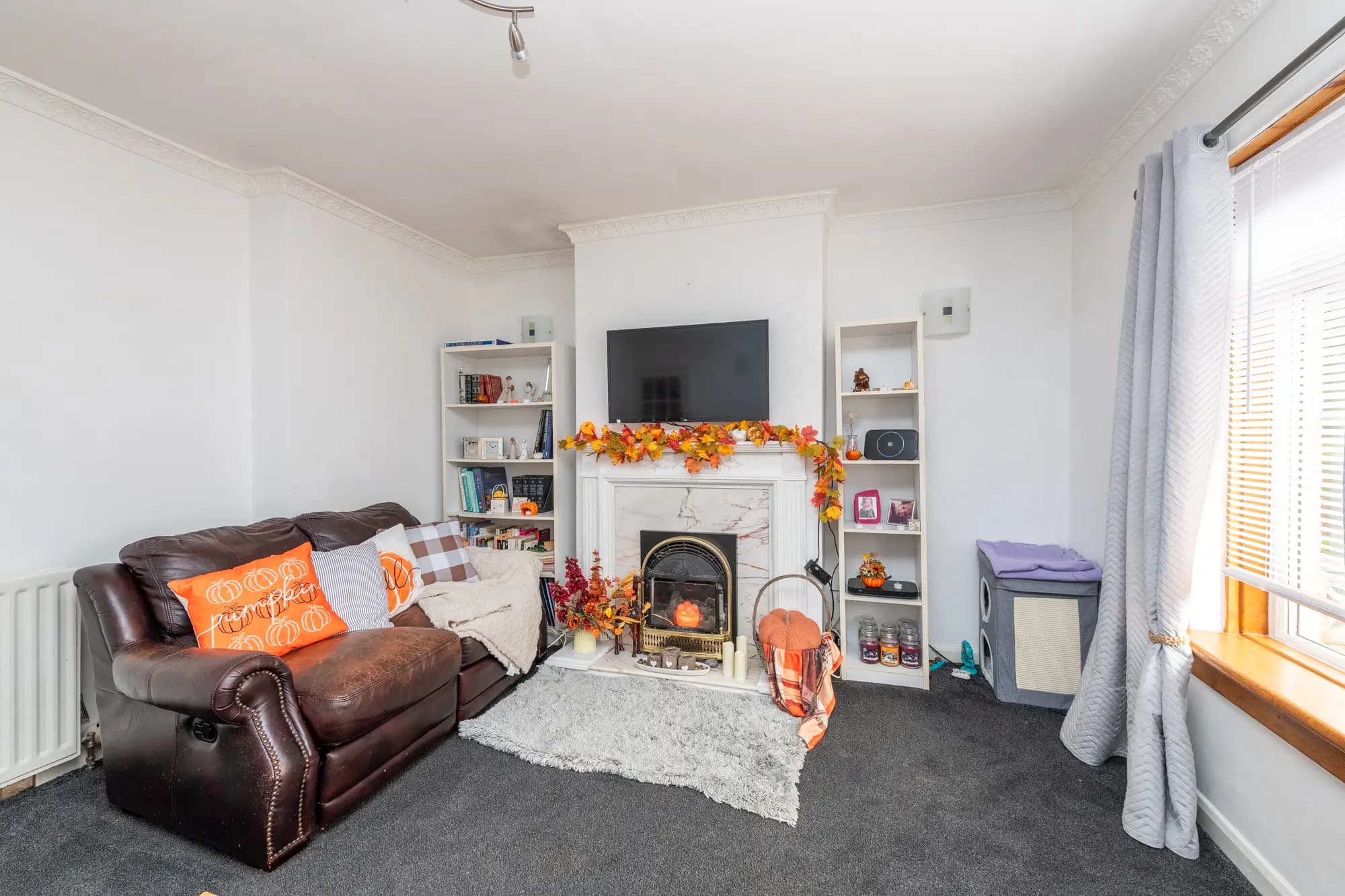 property photo 6 of 38