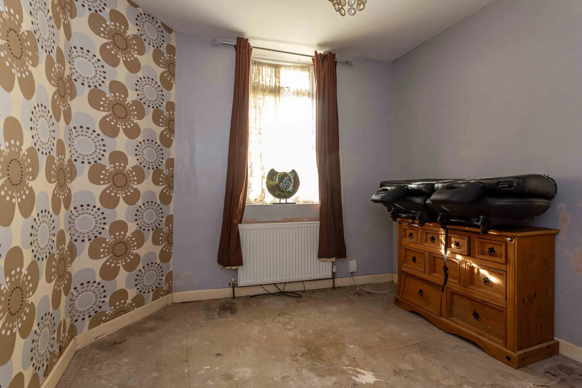 property photo 11 of 15