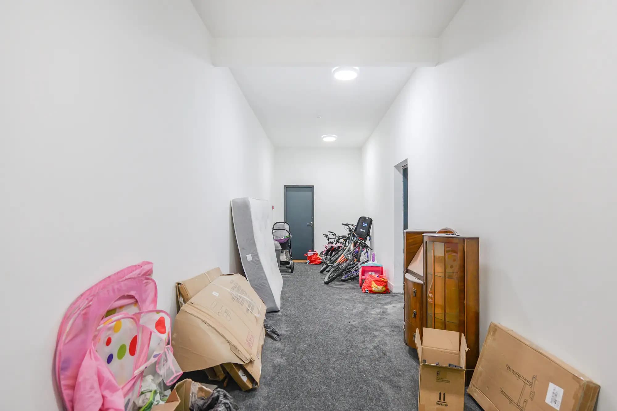 property photo 12 of 15