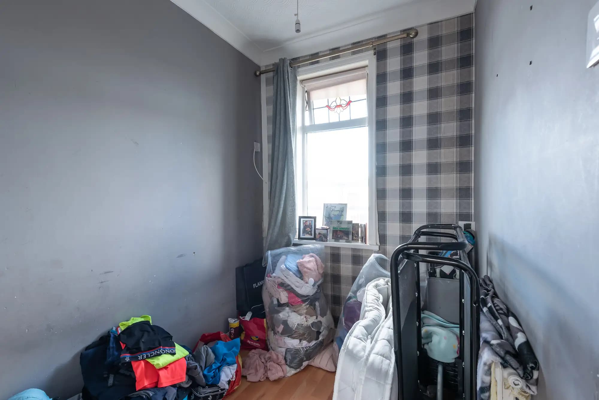 property photo 20 of 27