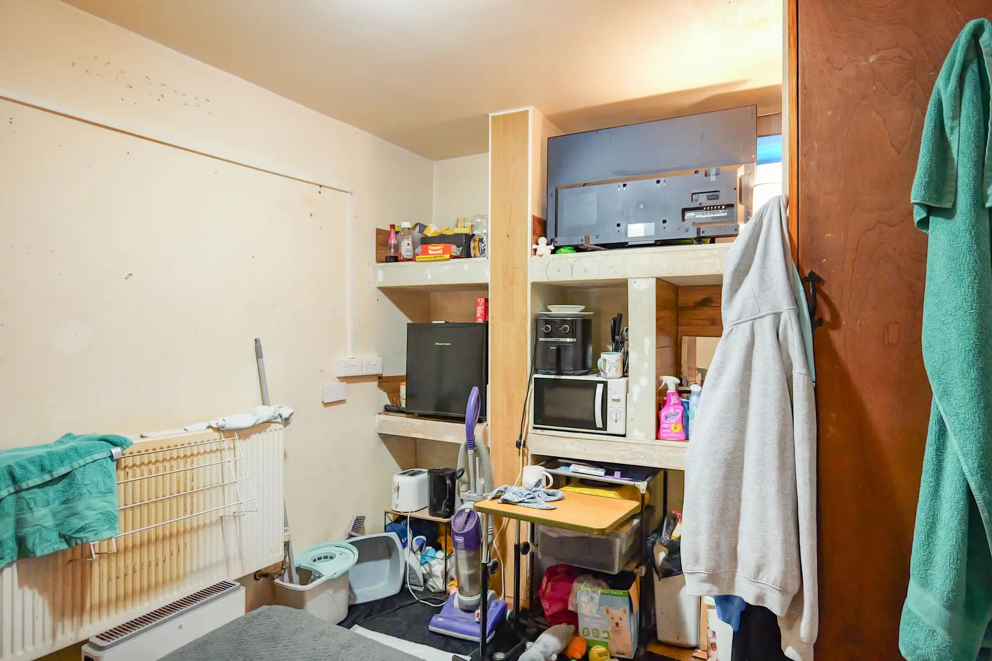 property photo 16 of 39